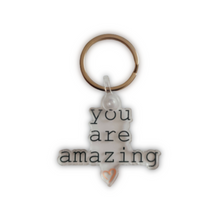 Afbeelding in Gallery-weergave laden, You Are Amazing | Liefde | Acryl Sleutelhanger 5.0x3.8cm
