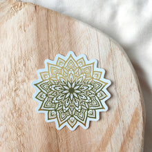Afbeelding in Gallery-weergave laden, Mandala of Gold Goudfolie Sticker 6.0x6.0cm