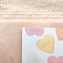 Afbeelding in Gallery-weergave laden, Heartcandy | Hartsnoepjes | Hartjes | Wenskaart A6
