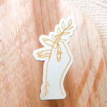 Afbeelding in Gallery-weergave laden, Strength - Hands of Gold Goudfolie Sticker 4.8x9.3cm
