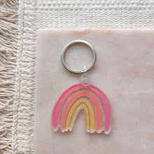 Afbeelding in Gallery-weergave laden, Roze en Geel Regenboog Acryl Sleutelhanger 5.1x4.2cm
